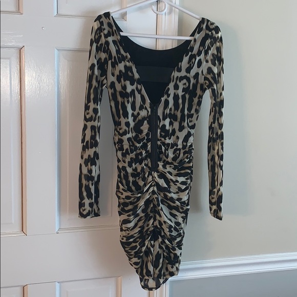 GUESS LEOPARD DRESS - Picture 2 of 2